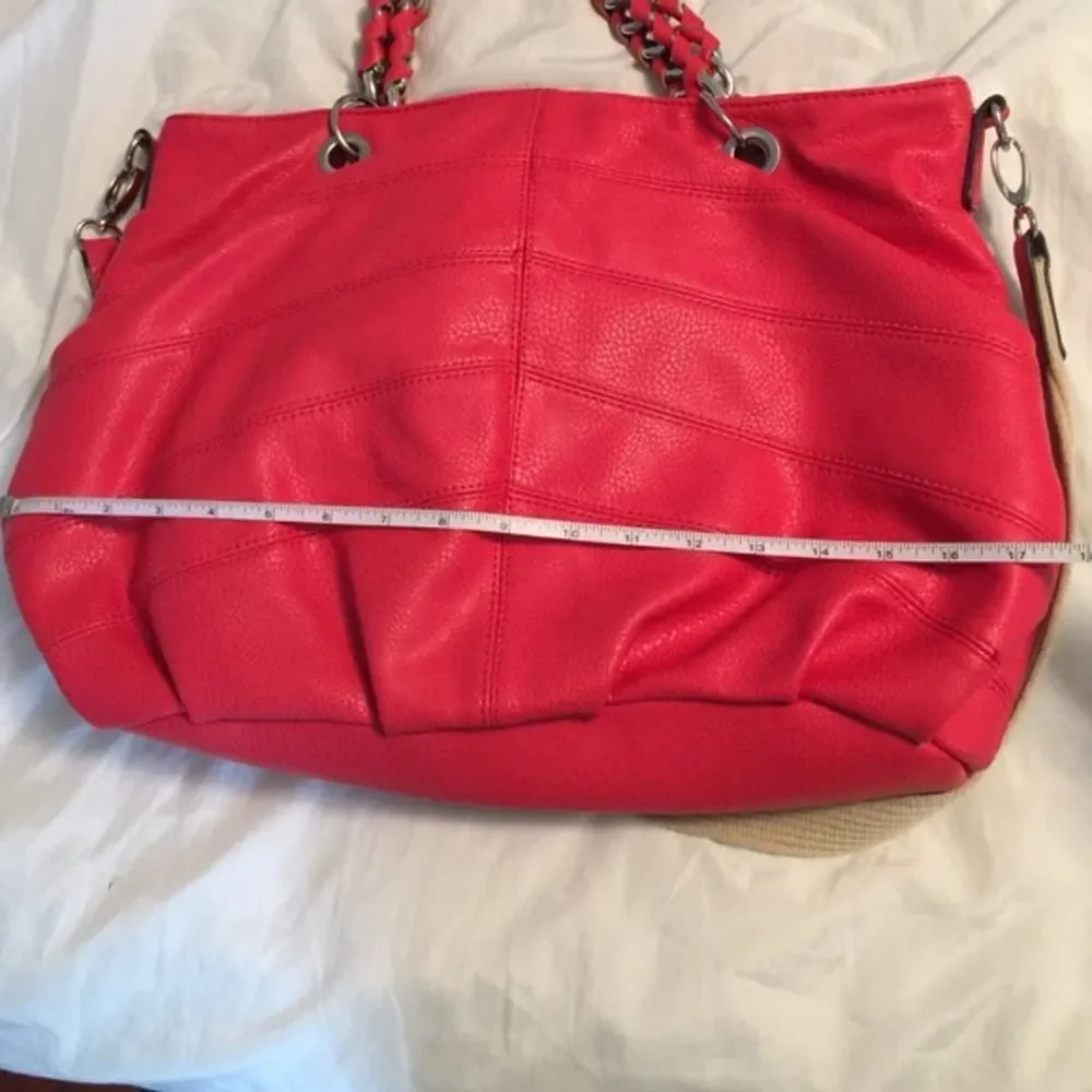 🎉💐Last deal🎉Red handbag 👜